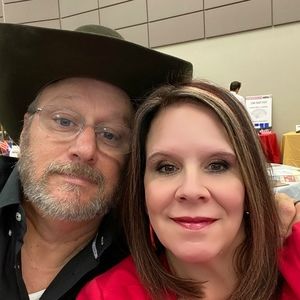 Meet your Posher, Priscilla